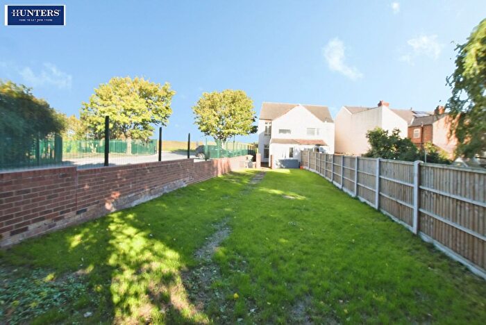 2 Bedroom Semi-Detached House To Rent In Station Road, Keadby, Scunthorpe, DN17