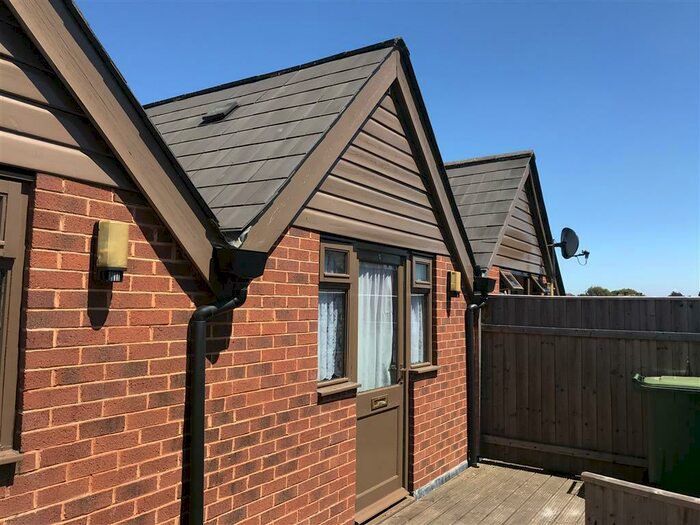 1 Bedroom Apartment To Rent In Whipton Village Road, Exeter, EX4