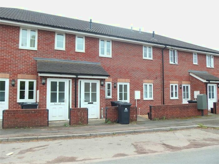 2 Bedroom Flat To Rent In Highland Court, Lydney, GL15