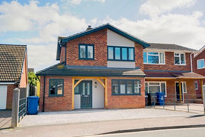 3 Bedroom Semi Detached House For Sale In Churchill Avenue, Newmarket, CB8