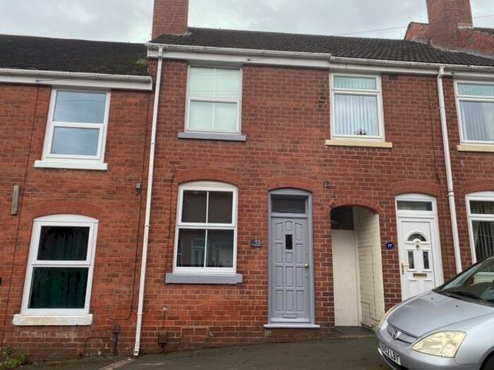 3 Bedroom Property To Rent In Beecher Street, Halesowen, B63