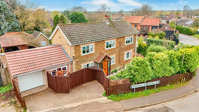 4 Bedroom Detached House For Sale In Setch Road, Blackborough End, King's Lynn, Norfolk, PE32