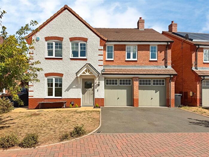 5 Bedroom Detached House For Sale In Madan Gardens, Bishops Tachbrook, Leamington Spa, CV33