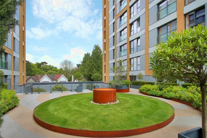 1 Bedroom Flat For Sale In London Road, Sevenoaks, Kent, TN13