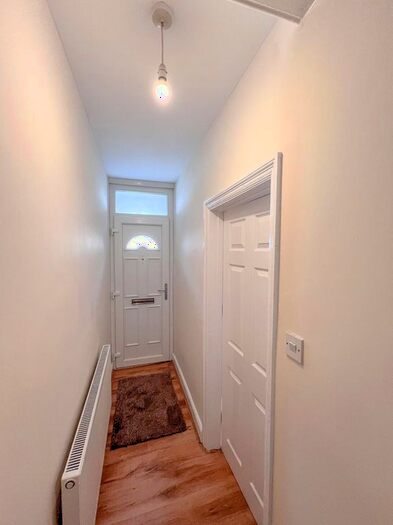 3 Bedroom Terraced House To Rent In Ombersley Road, Bedford, MK42
