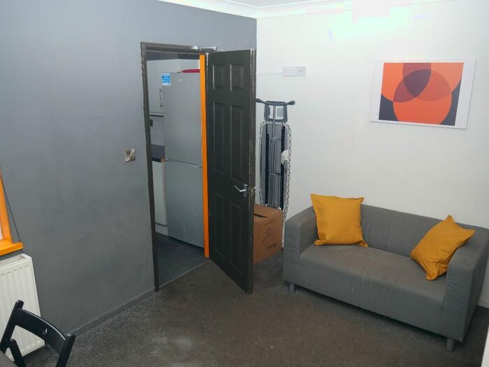 4 Bedroom Terraced House To Rent In Humber Road, Coventry, CV3