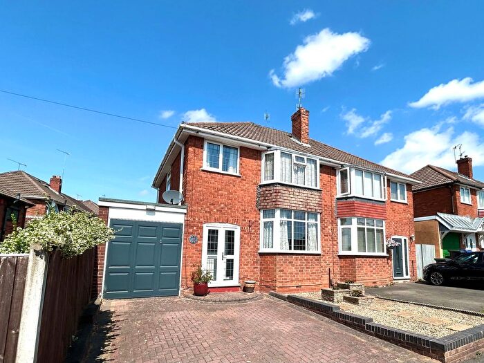 3 Bedroom Semi-Detached House For Sale In Wallows Wood, Lower Gornal, DY3