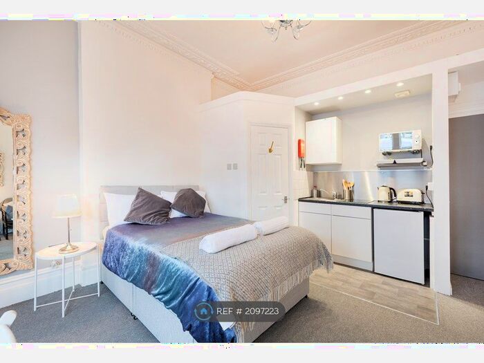 Studio To Rent In Cranbrook Road, Bristol, BS6