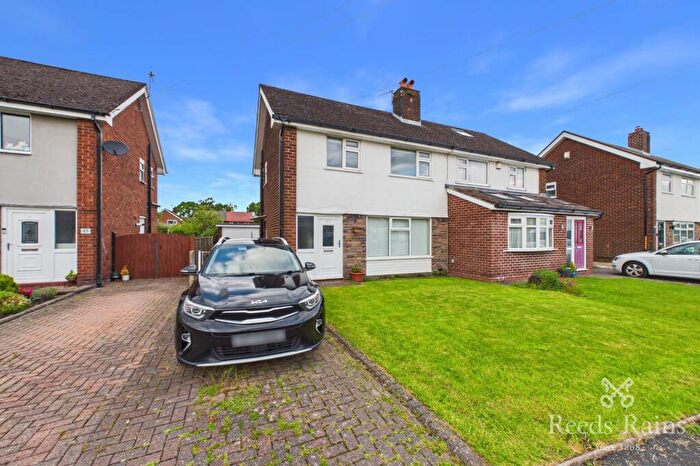 3 Bedroom Semi Detached House For Sale In Oakland Avenue, Offerton, Stockport, Cheshire, SK2