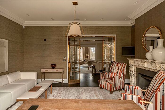 8 Bedroom Terraced House To Rent In Cheyne Walk And Cheyne Mews, Chelsea, SW3