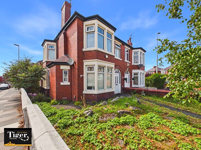 3 Bedroom Semi-Detached House For Sale In Grasmere Road, Blackpool, FY1