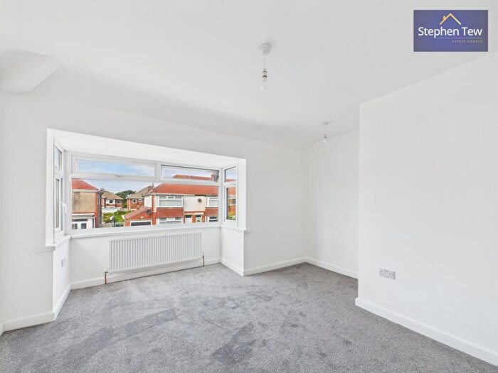 2 Bedroom End Of Terrace House For Sale In Ivy Avenue, Blackpool, FY4