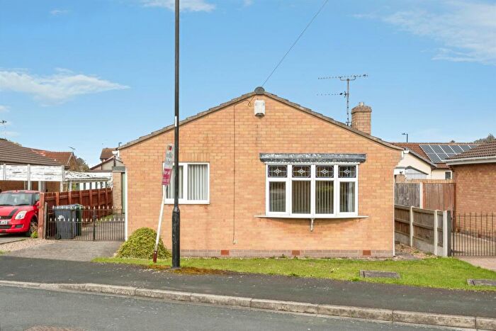 2 Bedroom Detached Bungalow For Sale In Oakwell Drive, Askern, Doncaster, DN6