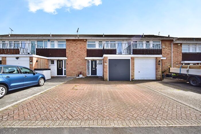 3 Bedroom Terraced House For Sale In Egremont Road, Bearsted, Maidstone, Kent, ME15