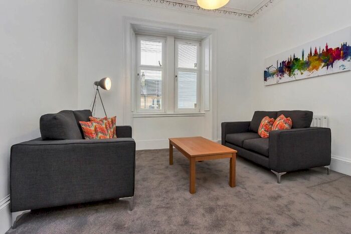 2 Bedroom Flat To Rent In Meadowpark Street, Dennistoun, Glasgow, G31