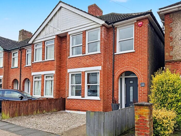 3 Bedroom End Of Terrace House For Sale In Mornington Avenue, Ipswich, IP1