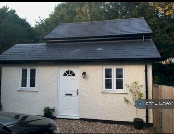 1 Bedroom Detached House To Rent In Orchard Road, Stevenage, SG1