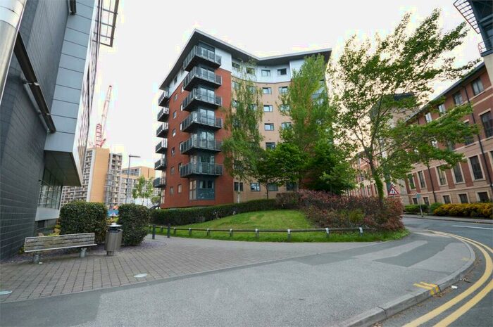 2 Bedroom Apartment To Rent In Velocity North, City Walk, Leeds, West Yorkshire., LS11