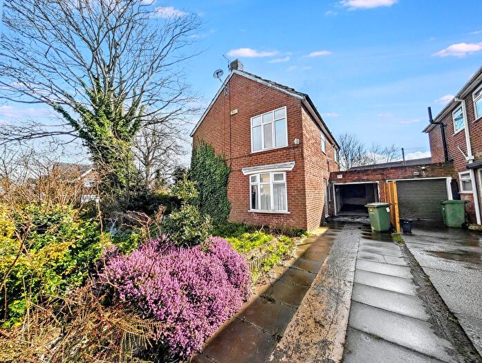 4 Bedroom Link Detached House For Sale In South View, Billingham, TS23