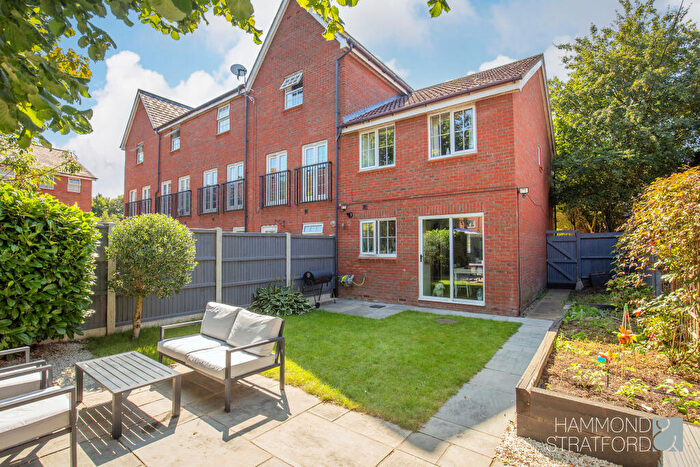 3 Bedroom End Of Terrace House For Sale In Copenhagen Way, Norwich, NR3