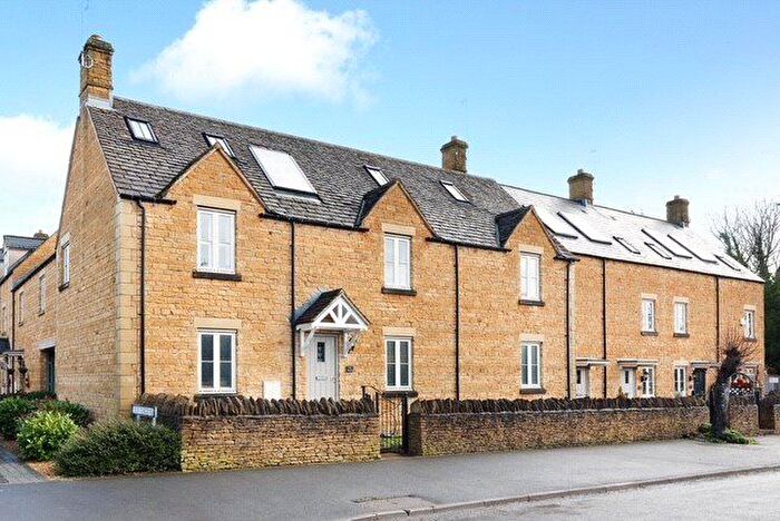 4 Bedroom End Terrace House For Sale In Station Road, Andoversford, Cheltenham, Gloucestershire, GL54