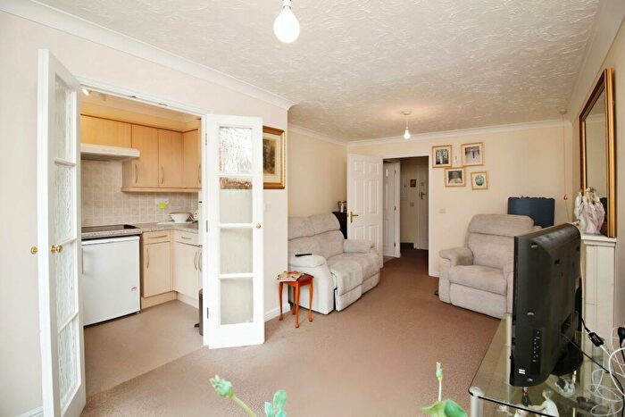 1 Bedroom Flat For Sale In Forge Court, Syston, LE7
