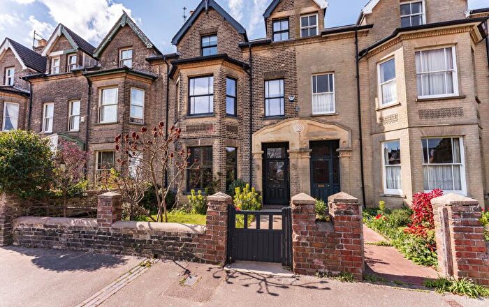 8 Bedroom Terraced House For Sale In London Road South, Lowestoft, NR33