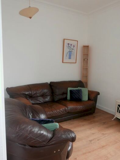 1 Bedroom Flat To Rent In Albert Street, Edinburgh, EH7