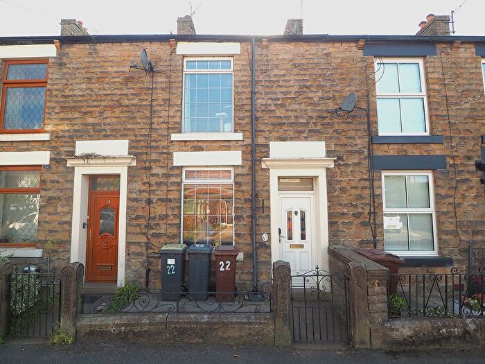 2 Bedroom Terraced House To Rent In Laneside Road, New Mills, SK22