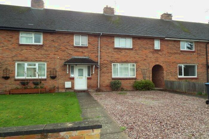 3 Bedroom Property To Rent In Toms Town Lane, Studley B80
