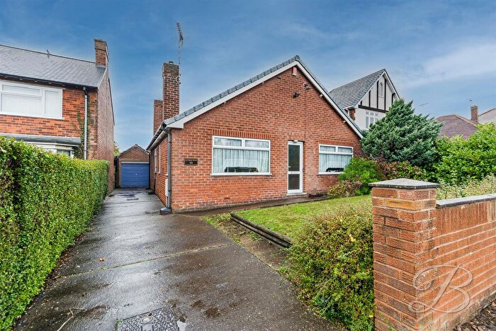 3 Bedroom Detached Bungalow For Sale In Edmonton Road, Clipstone Village, Mansfield, NG21