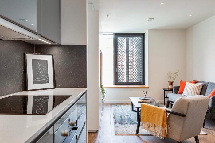 Studio To Rent In Junction Road, London, N19