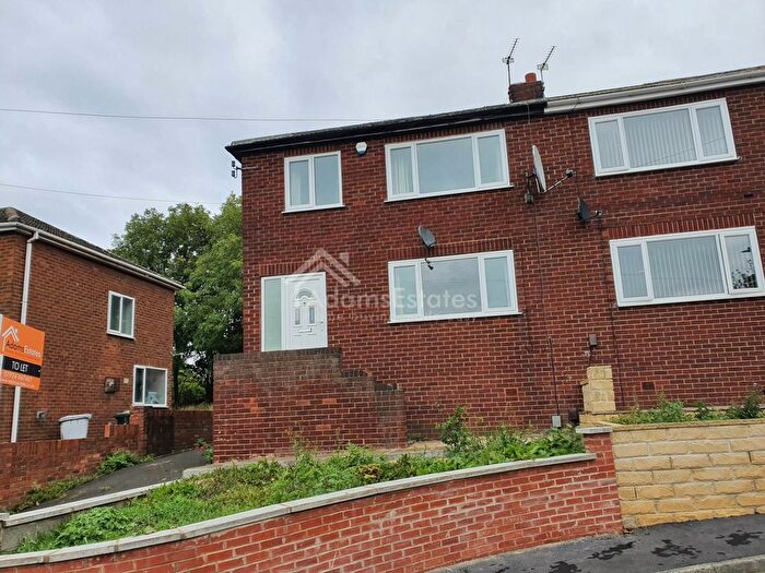 3 Bedroom Semi-detached House To Rent In Selbourne Rd, Dewsbury, WF12