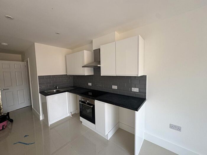 Studio To Rent In Bridge Road, Southampton, SO19