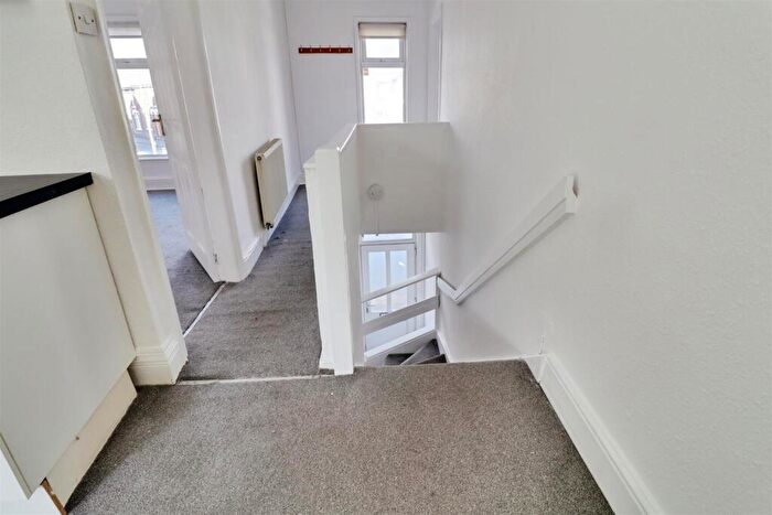 1 Bedroom Flat To Rent In Flag Lane, Crewe, CW1
