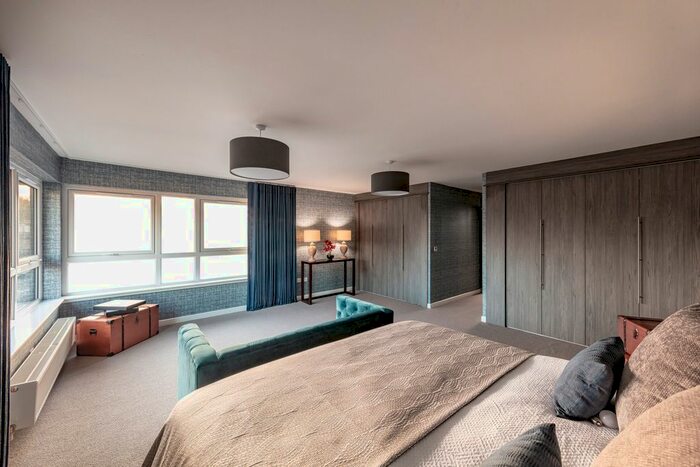 5 Bedroom Detached House For Sale In Stewart Gardens, Calico Road, Glasgow, G77