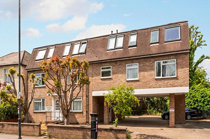 Studio To Rent In Alexandra Road, London, SW19