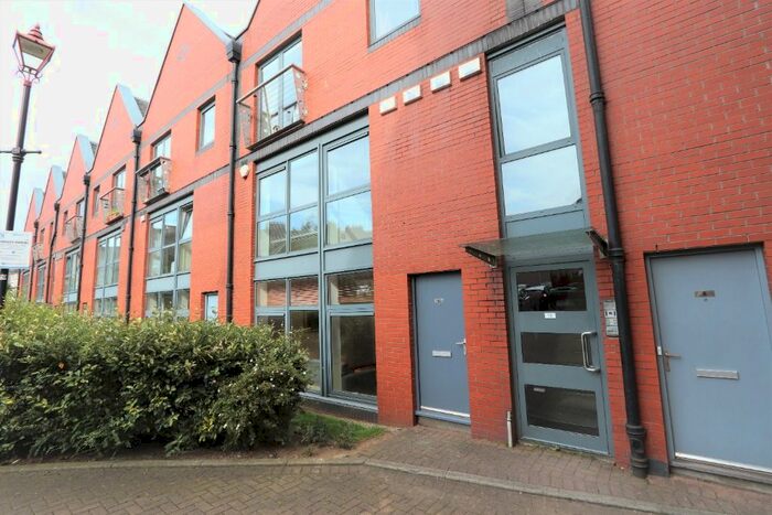 2 Bedroom Town House To Rent In Easter Dalry Rigg, Dalry, Edinburgh, EH11