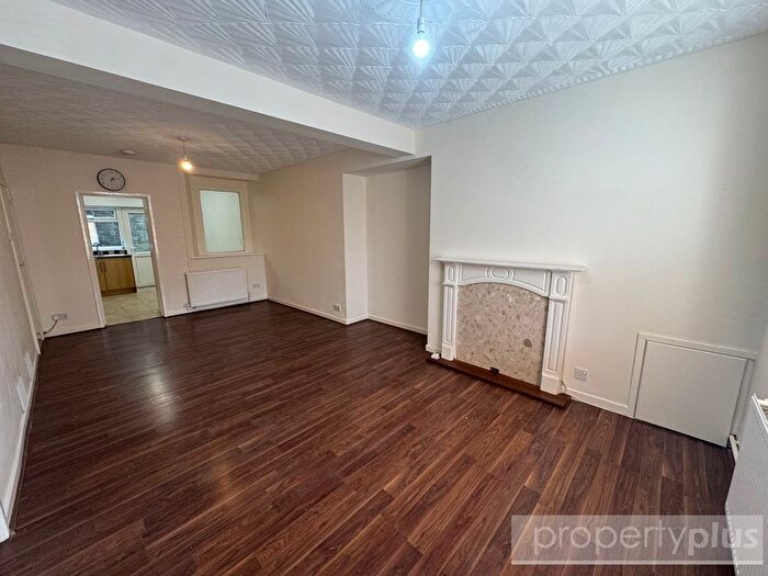 3 Bedroom Terraced House To Rent In Brynwyndam Terrace, Treherbert -, Treherbert, CF42