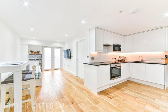 1 Bedroom Apartment To Rent In Sutton Court Road, Sutton, SM1