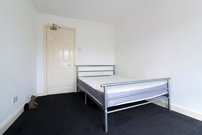1 Bedroom Flat To Rent In Central Road, Leeds, LS1