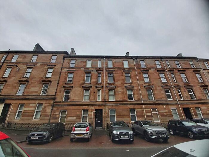 3 Bedroom Flat To Rent In Bathgate Street, G31