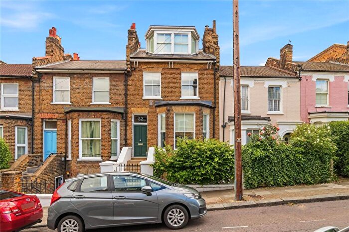 5 Bedroom Terraced House For Sale In Eland Road, SW11