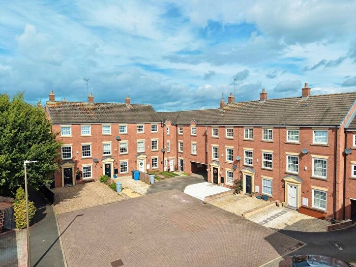 5 Bedroom Terraced House For Sale In Gibson Close, Nantwich, CW5