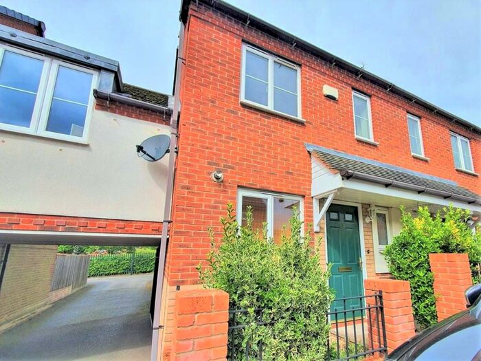 2 Bedroom Terraced House To Rent In Whitebeam Way, Nuneaton, CV10