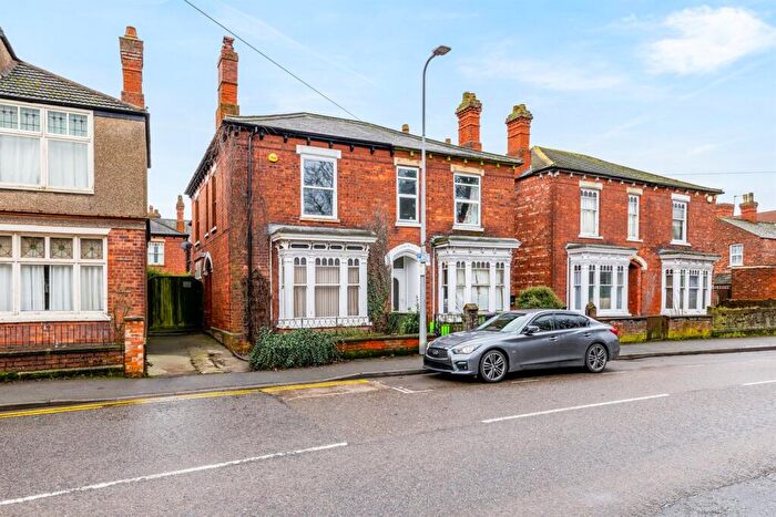 3 Bedroom Semi Detached House For Sale In Norfolk Street, PE21