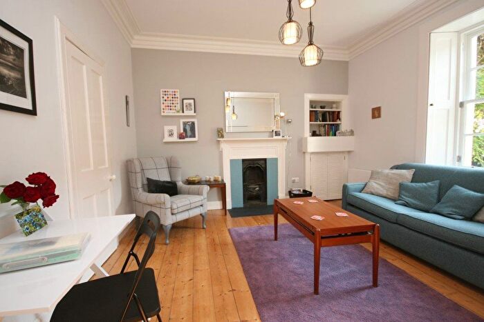 1 Bedroom Flat To Rent In Hugh Miller Place, Edinburgh, EH3