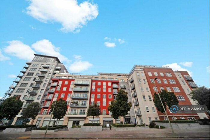 2 Bedroom Flat To Rent In Beaufort Park, London, NW9