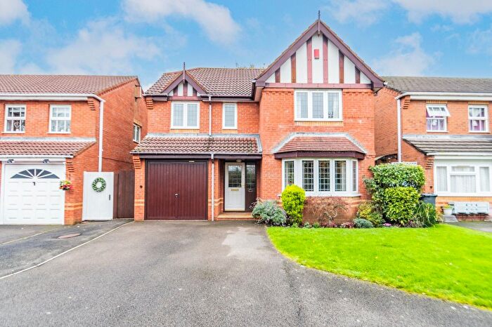 4 Bedroom Detached House For Sale In Illey Close, Birmingham, West Midlands, B31