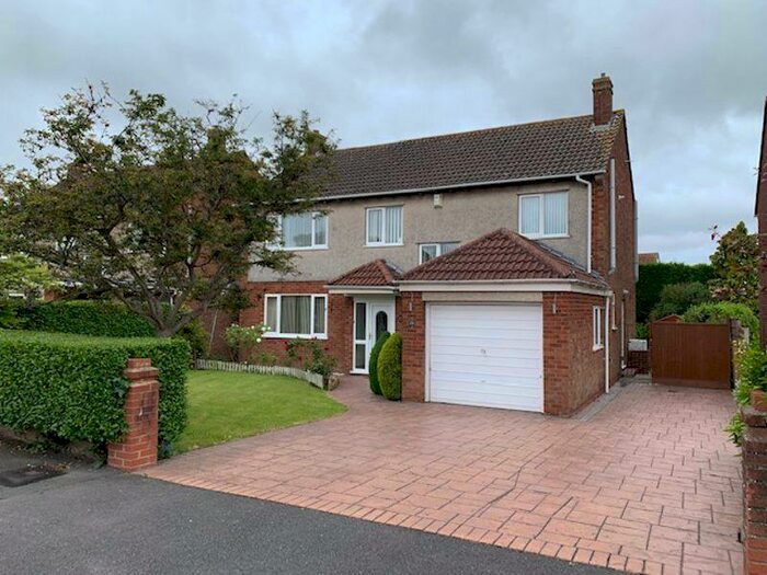 4 Bedroom Detached House To Rent In Crantock Drive, Bristol, BS32